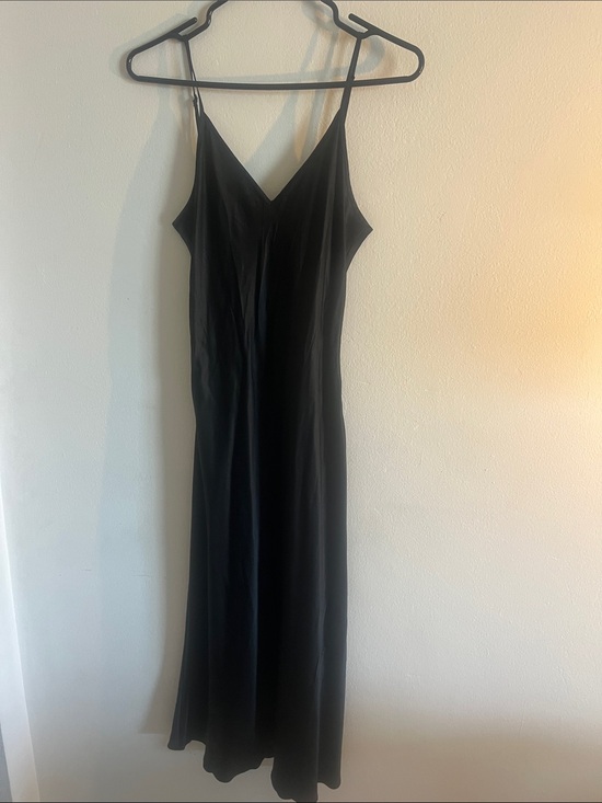 Quince Dresses & Skirts - Quince Black Slip Silk Dress